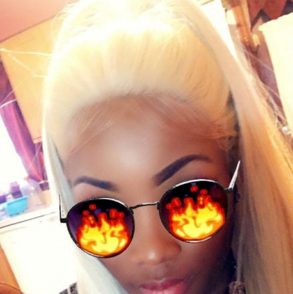 Women super Blonde wig 💁🔴 SALE